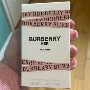 Like new Burberry Her Parfum 1.6oz